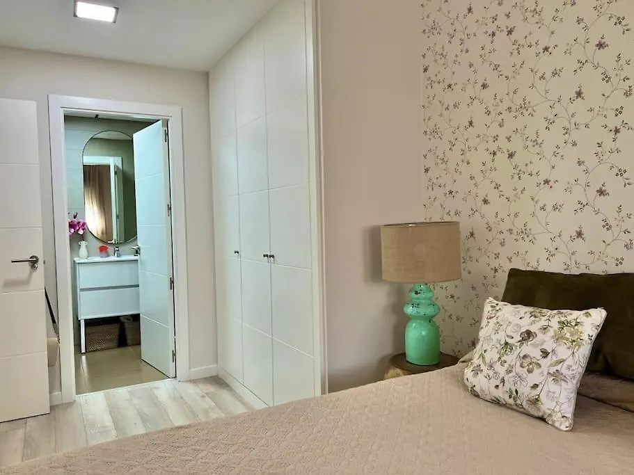Dw Valle Niza - Bajo Con Jardin Velez Malaga